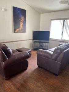 Mobile Home room in Bristlecone Motel