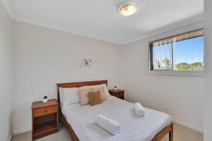 Sea View Villa - White Sands