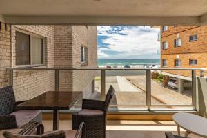 El Sandi 3 On The Beach