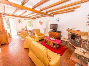 Villa 3 chambres avec piscine privée, véranda et jardin près des plages - FR-1-768-16