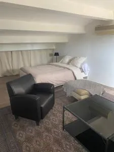 chambre independante - Bouzigues