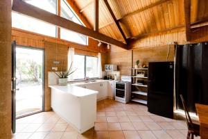 Beachy Sleeps! Eco Friendly Family Retreat