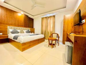Hotel Glace Airport Stay Near IGI Airport