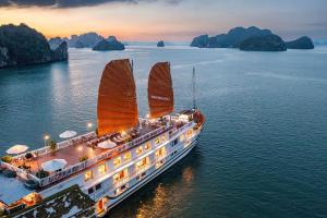 Indochina Sails Cruise