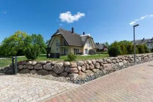 Strandvilla "Babette" - BALO A, direkt am Meer, mit Sauna - Gager