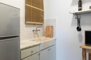 Zeus Temple view 2BD Apartment by UPSTREET