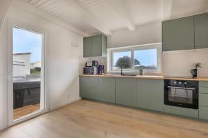Maison pour 8, avec jacuzzi à 200m de la plage