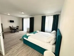 Sky Apartments 502 - Doubravka