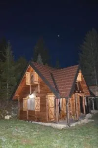 Koljeba Makica i Ikica - Lug