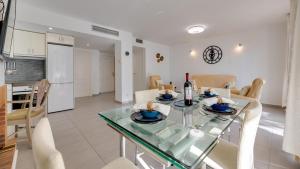 Cozy Pearl In Puerto Banus