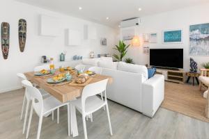 Consolação & Supertubos - Beach House II