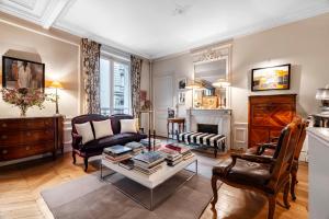 Veeve - Epic Romance