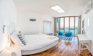 Umag center seafront seaview old town apartment 1