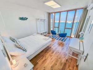 Umag center seafront seaview old town apartment 1