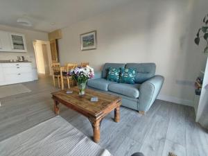 Spacious and sunny accommodation with Underfloor heating throughout
