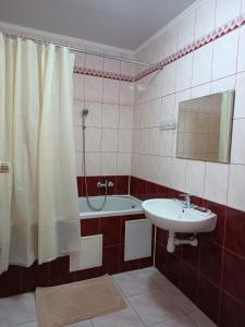 Вілла На Гірській