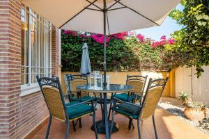 Garden Sweets Chalet