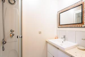 Maisons de vacances Gite La Muscardine avec Spa : photos des chambres