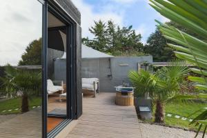 Ecolodge à 300m de la plage