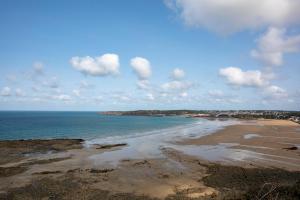Appartements Ecolodge a 300m de la plage : photos des chambres