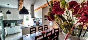 Maisons de vacances Gite en Lot-et-Garonne avec piscine et jardin de 6000m2 : photos des chambres
