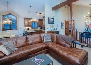 4515 Bighorn Rd, unit A home