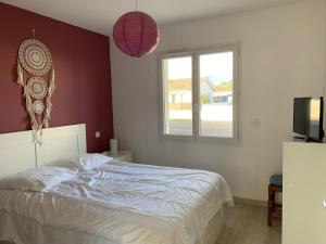 Maisons de vacances Maison 6 pers, climatisee, quartier calme, proche Dune du Pyla et pistes cyclables, menage inclus - FR-1-319-426 : photos des chambres