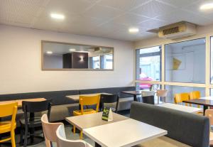 Hotels B&B HOTEL Limoges 2 : photos des chambres