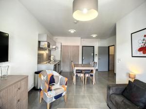 Appartements Appartement Lamalou-les-Bains, 2 pieces, 2 personnes - FR-1-451-193 : Appartement