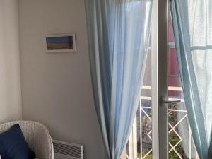 Appartements Charmant Cottage avec Jardin a Deux Pas du Port - Dives-sur-Mer - FR-1-487-279 : photos des chambres