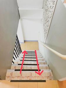 Phòng có 2 Giường đơn với Phòng tắm riêng bên ngoài (Twin Room with Private External Bathroom)