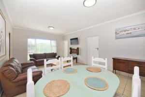 Protea 9 In Struisbaai