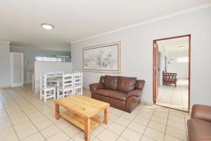 Protea 9 In Struisbaai