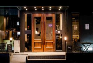 CANVAS BLACK Guesthouse