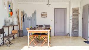Villas Au lieu dit La Passe , Villa individuelle de plain pied, avec beaucoup de charme : photos des chambres