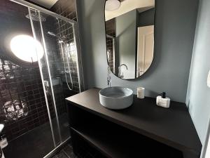 Maisons de vacances Maison Style & Espace a Angers : photos des chambres