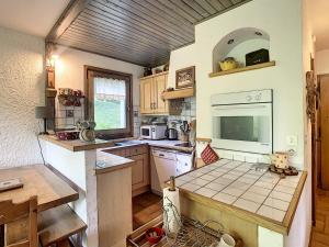 "Charmant 3 pièces avec jardin au pied des pistes de Combloux" - FR-1-560-60