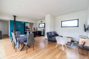 Maisons de vacances Maison familiale a Tregastel - proche des plages : photos des chambres