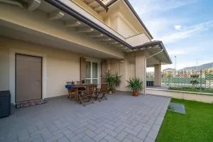 VILLA La N ° 1 - Spacious & Modern - Ome