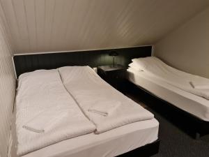 Triple Room with Shared Bathroom room in Lava Guesthouse