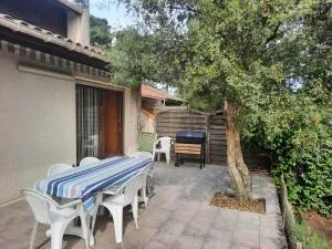 Villa confortable à Seignosse : plage, commerces et piste cyclable à proximité - FR-1-239-771 - سانيوس