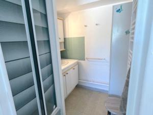 Appartements Duplex 50m de la plage - 4/5 pers - Parking - FR-1-639-57 : photos des chambres