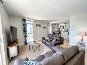 Appartements Appartement renove avec ascenseur - Proche plage et centre-ville - FR-1-361-506 : photos des chambres
