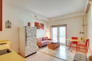 Palm Coast Condo with Balcony, 2 Mi to Beach Access! - Bon Terra