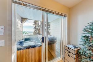 SnowCrest Village, Unit 5AB