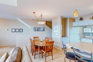 SnowCrest Village, Unit 5AB