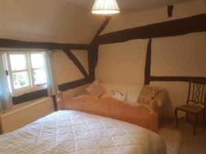 Delightful 3bed thatched Cottage