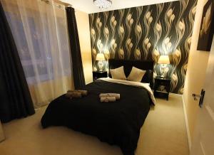 Entire home in Cheswick Village