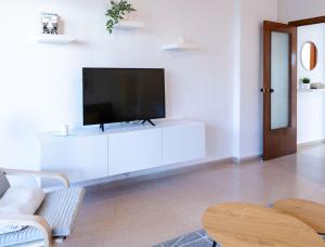Flat beach terrace - Pool & Parking