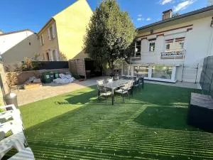 V - Villa 2022 PARIS EXPO-3min metro-8 rooms-12 beds - 卡尚